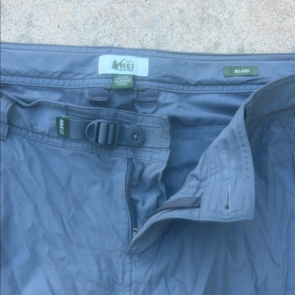 REI Women's Grey Convertible Relaxed Fit Hiking Pant Size 14P - Picture 3 of 9